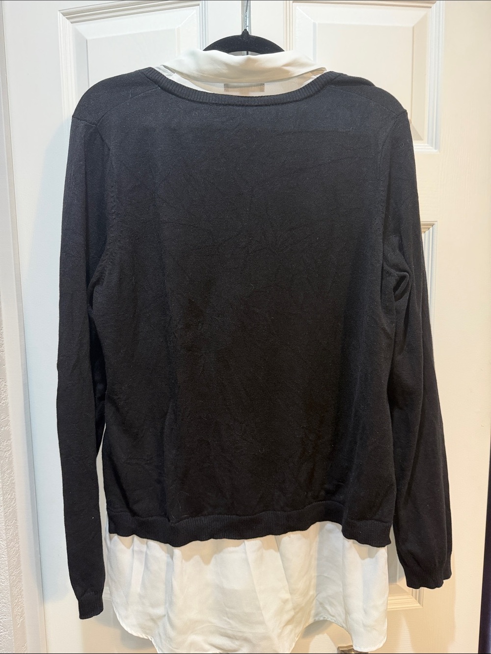 Adrianna Papell Black Sweater with White Shirt Hem and Collar Size XL - Picture 2 of 5